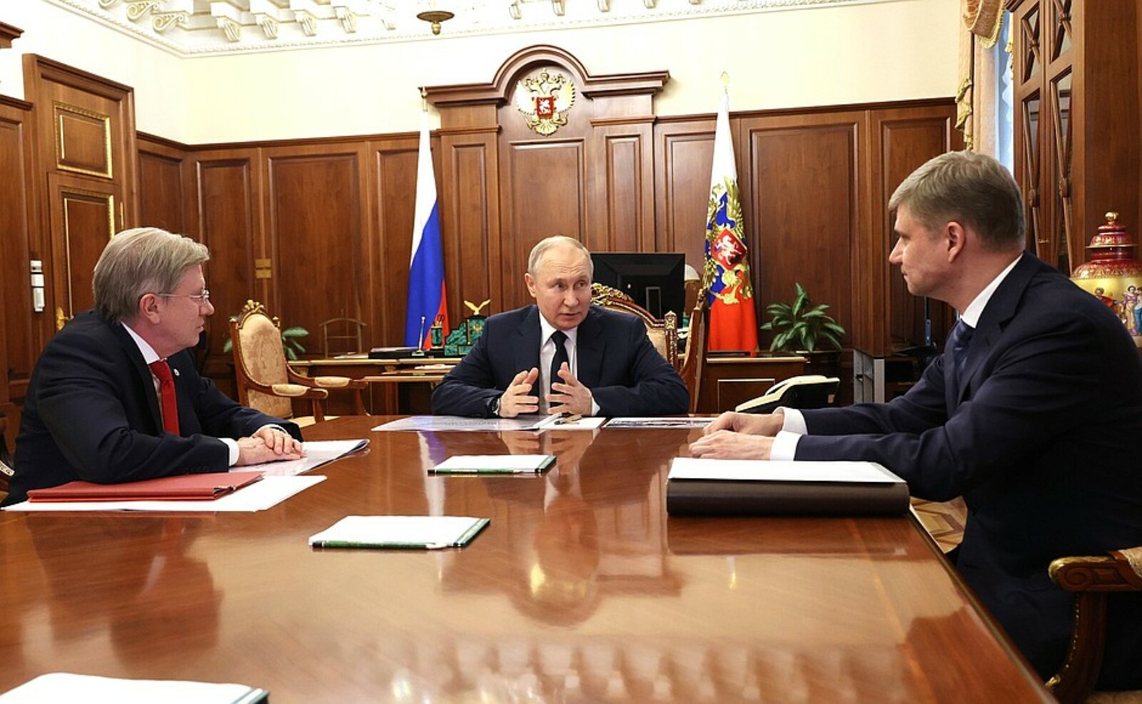 Встреча Путина с министром транспорта и главой РЖД