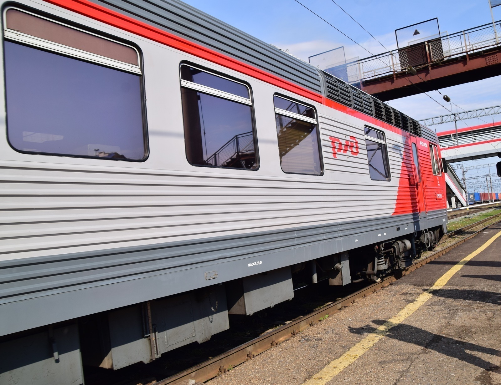 Почти 5,6 млн кубометров снега вывезено на Горьковской магистрали