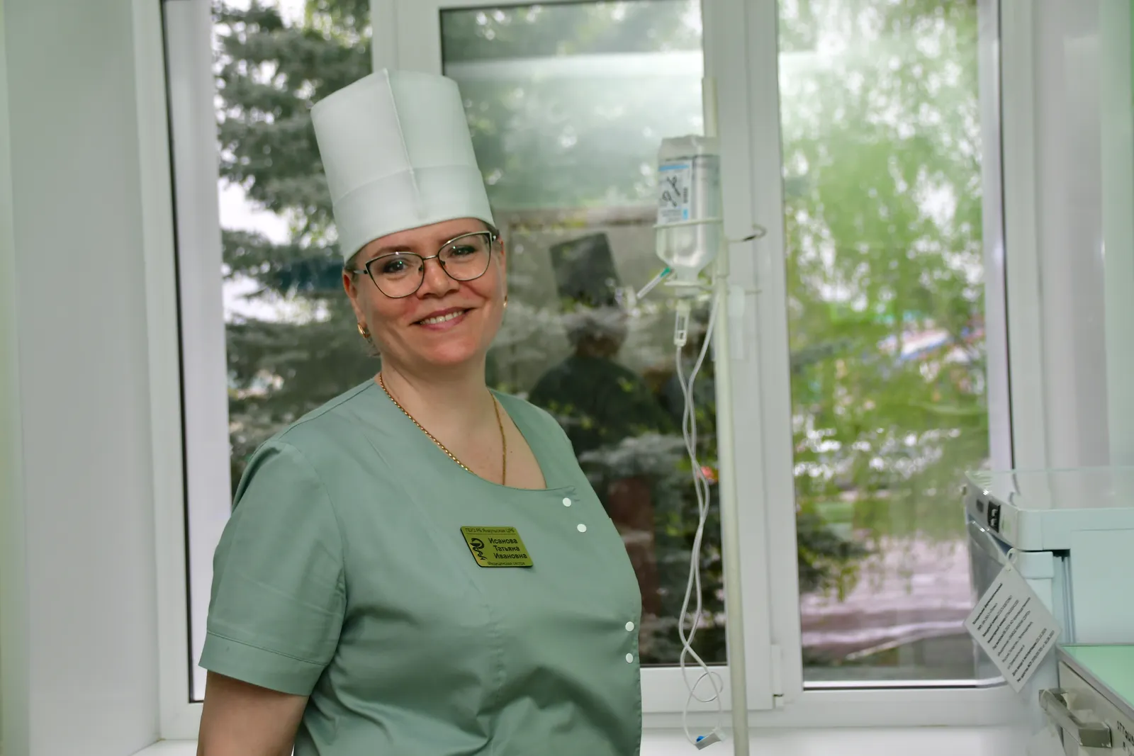 Родилась в Казахстане, выросла на Украине, училась в Тобольске, живет в Башкирии