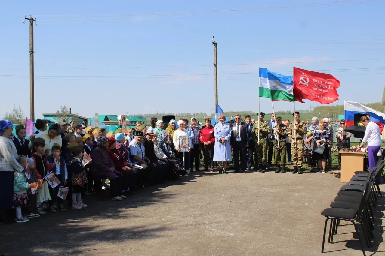 В Байгузино открыли "Парту Героя" Линара Музипова
