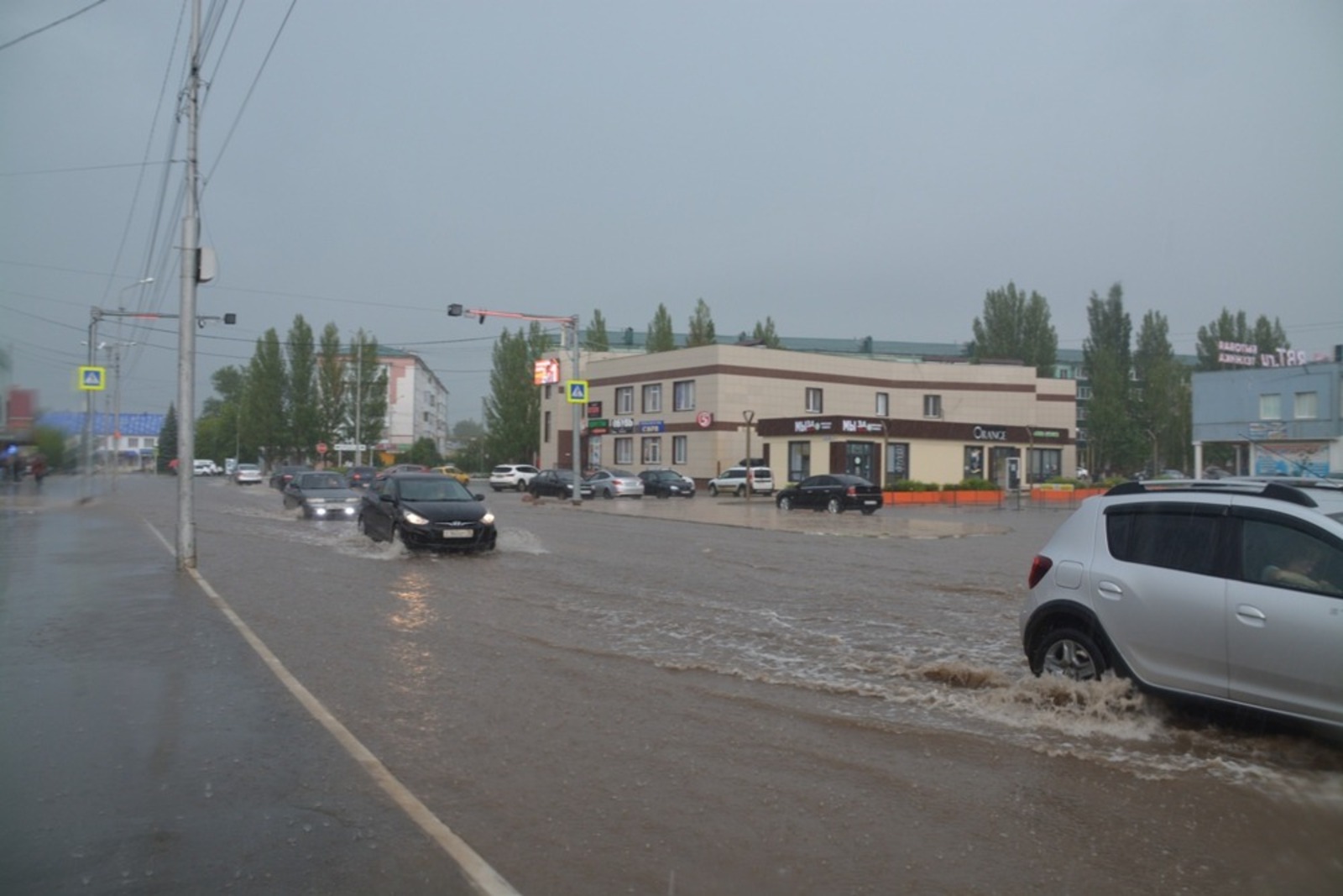 Ильдар Шарипов  На Янаул обрушился тропический ливень