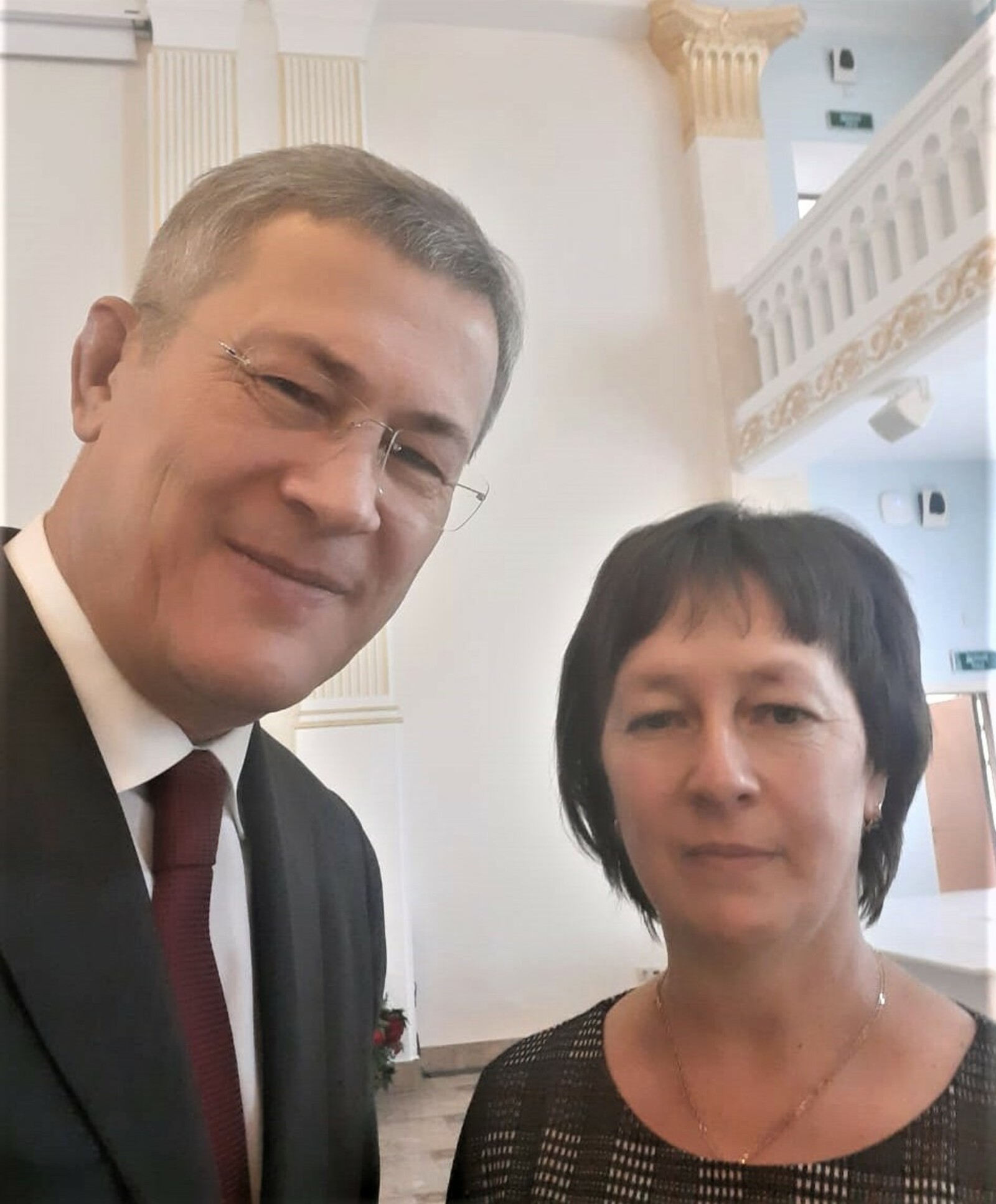 Накануне Дня Республики медсестра из Янаула получила государственную награду России
