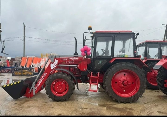 Комбайн, трактор, погрузчик