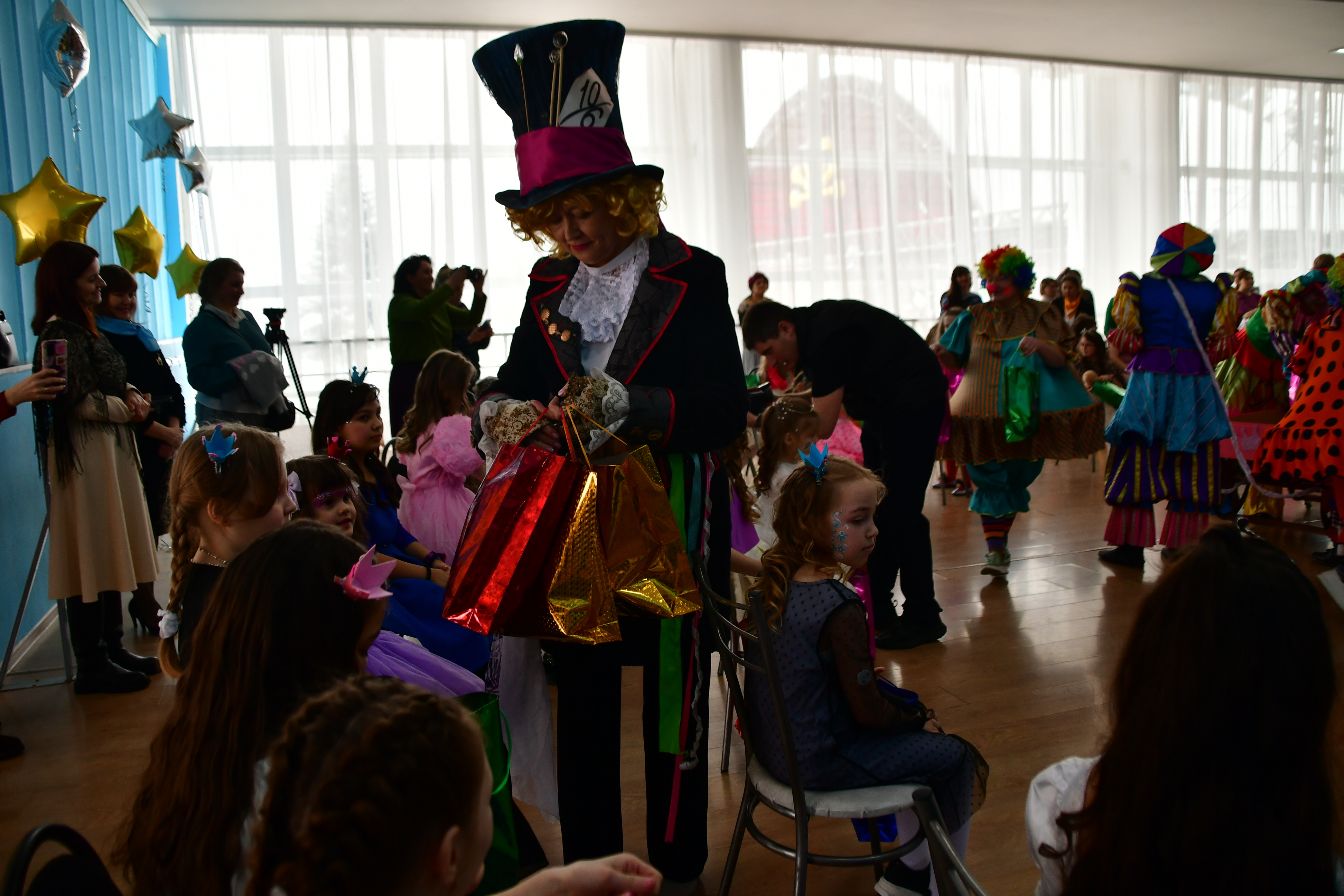 На северо-западе Башкирии прошел весенний бал маленьких принцесс