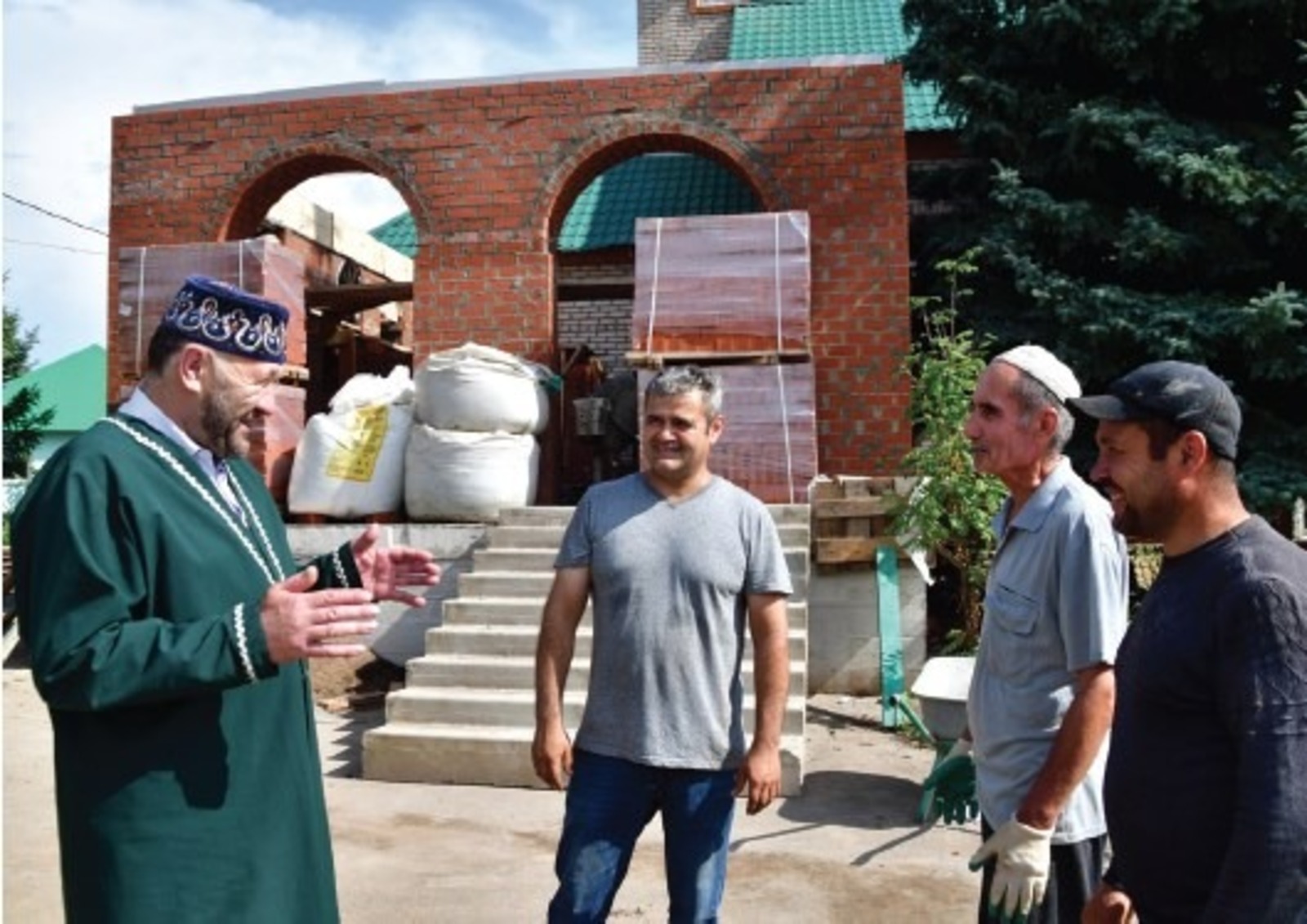 Рустам Сангов  В соборной мечети Янаула продолжается реконструкция