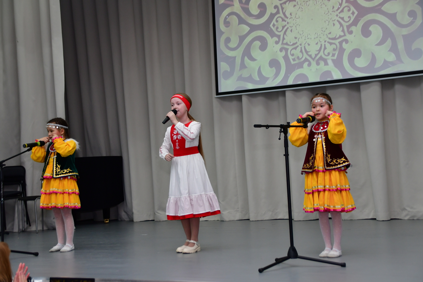 В Янауле прошел  гала-концерт этнофестиваля «Наследники традиций»