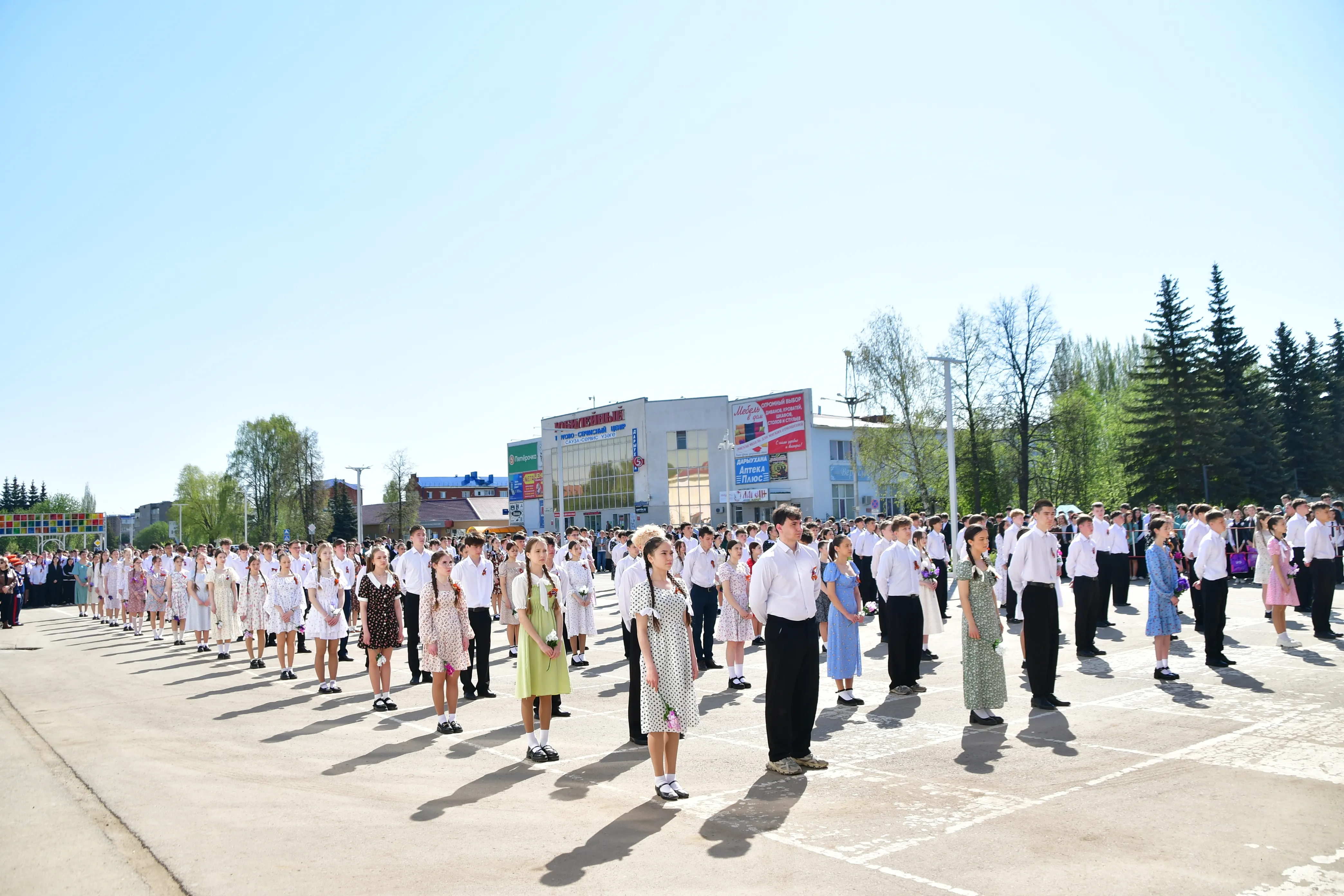 В Янауле правнуки победителей присоединились к акции «Светлой памяти...»